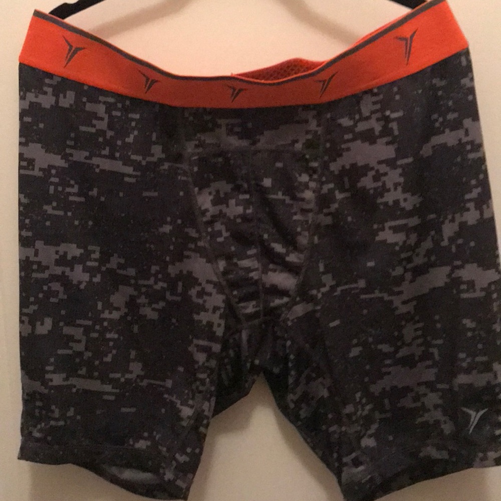 Old Navy men’s athletic compression underwear